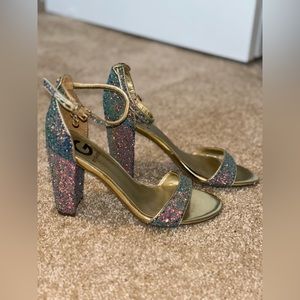 Guess multi color sequence sandal heels size 7